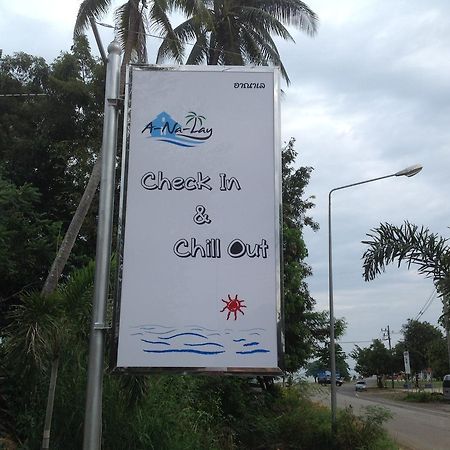 Check In And Chill Out Hotell Ban Laem Sok Eksteriør bilde