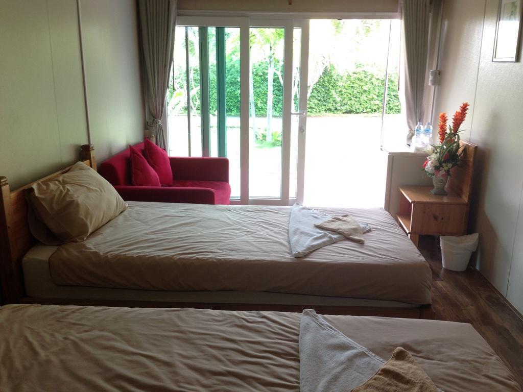 Check In And Chill Out Hotell Ban Laem Sok Eksteriør bilde